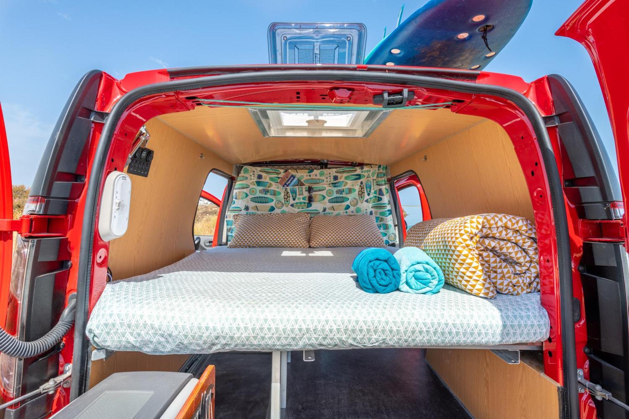 Ocean Camper - Campervan & Surf *